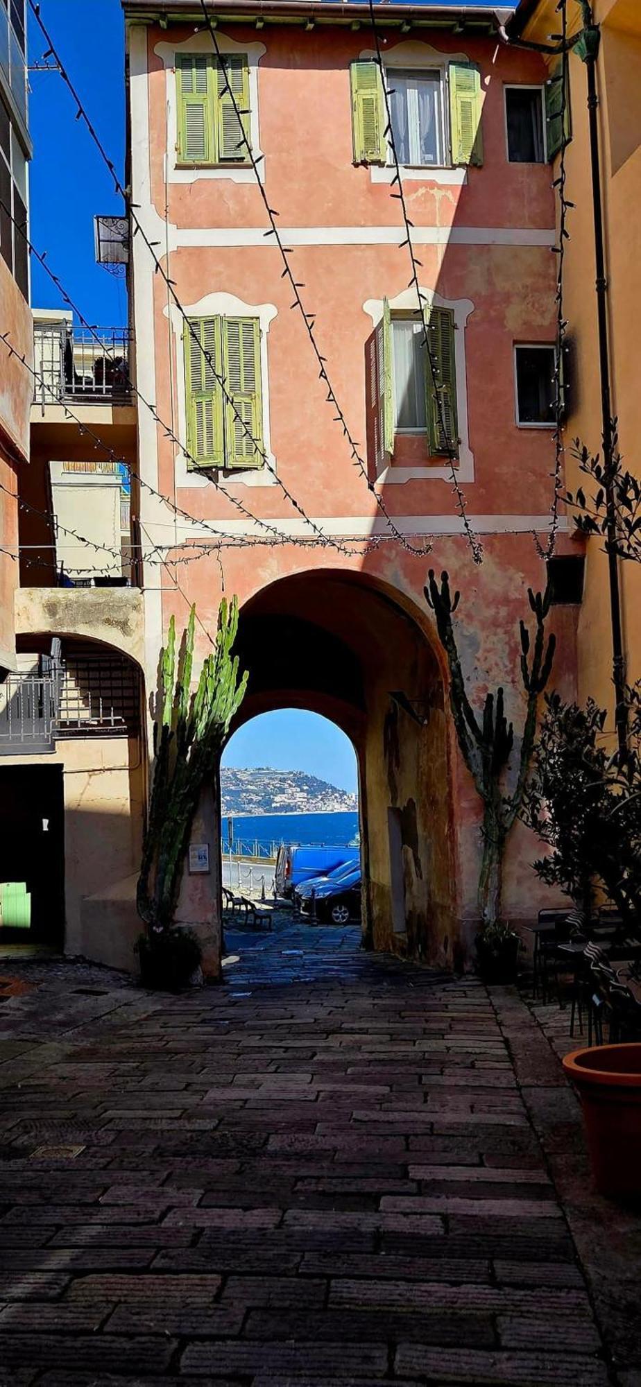 Casa Norida Bed & Breakfast Bordighera Exterior photo